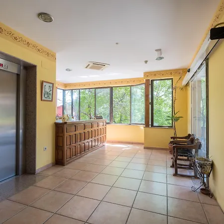 ホテル Batuecas 3*