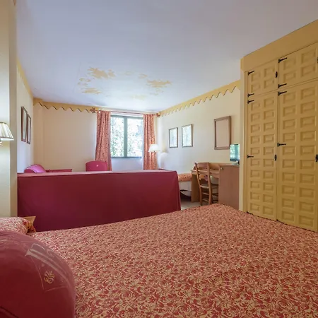 ホテル Batuecas 3*